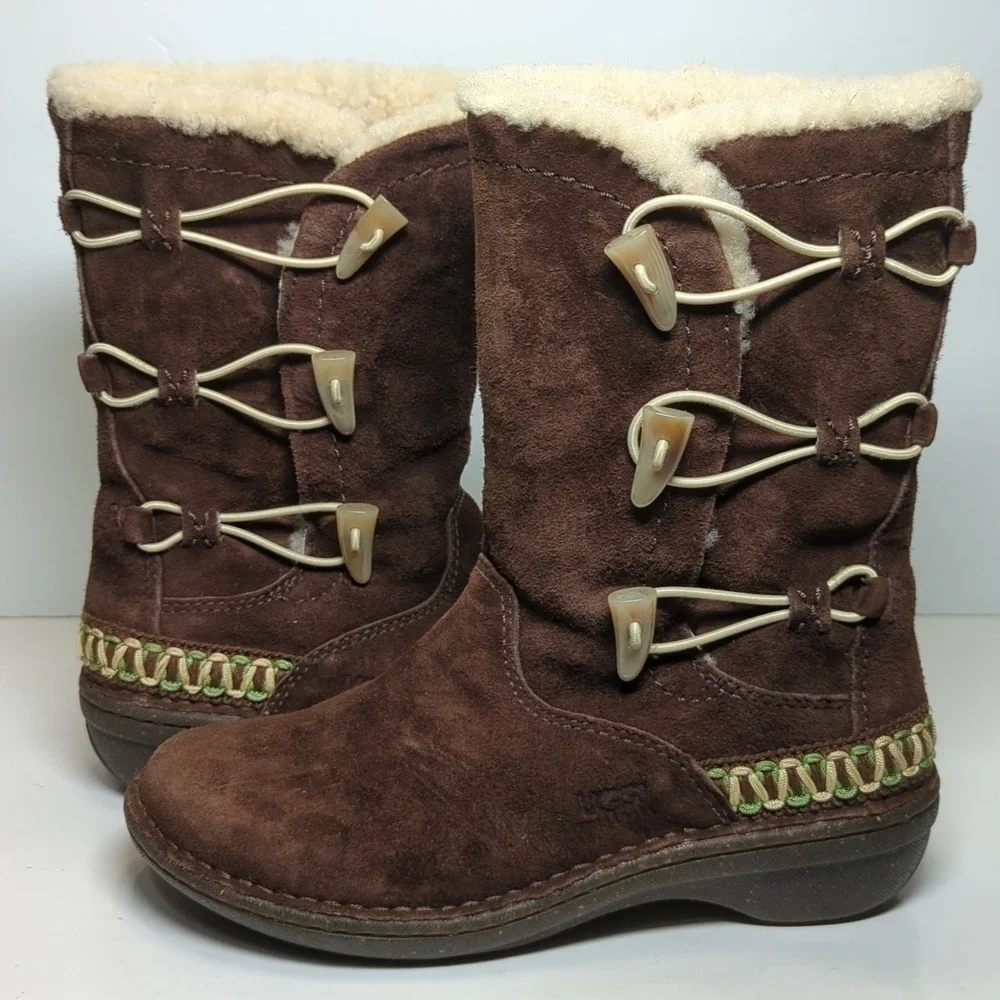 UGG Australia Kona Brown sheepskin winter boots womans size 6 EU 37